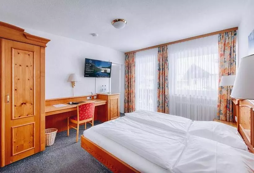 Weidegg   Hotel Garni