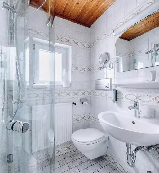 Weidegg   Hotel Garni