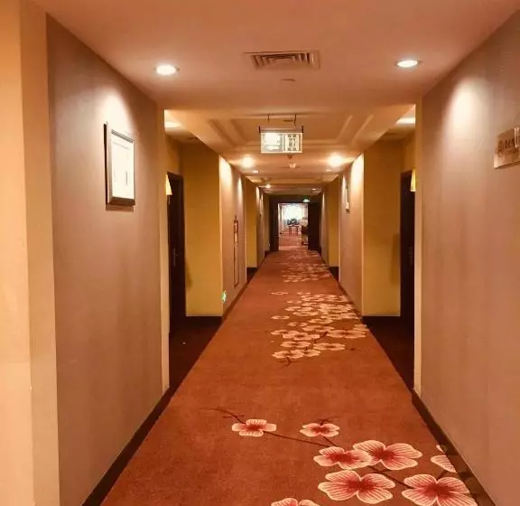 Hotel Zhongshan Leeko