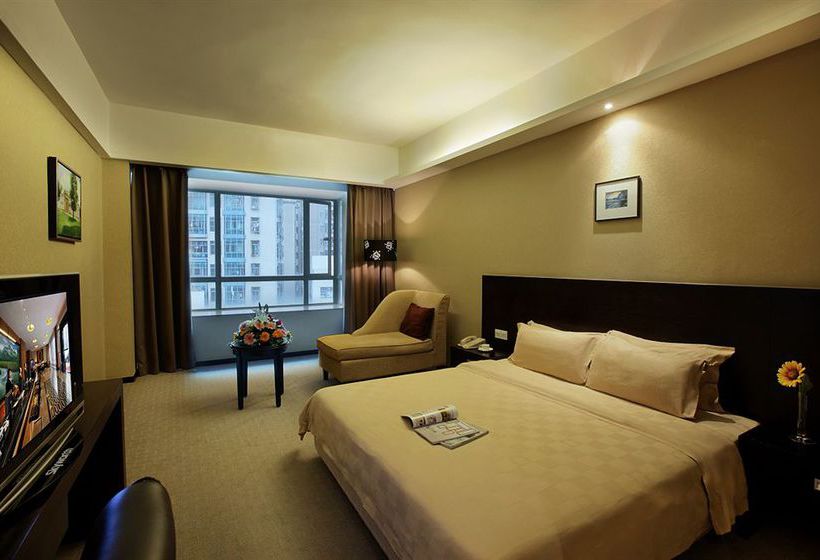 Otel Maple Leaf Convenience