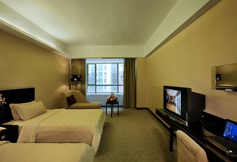 Otel Maple Leaf Convenience