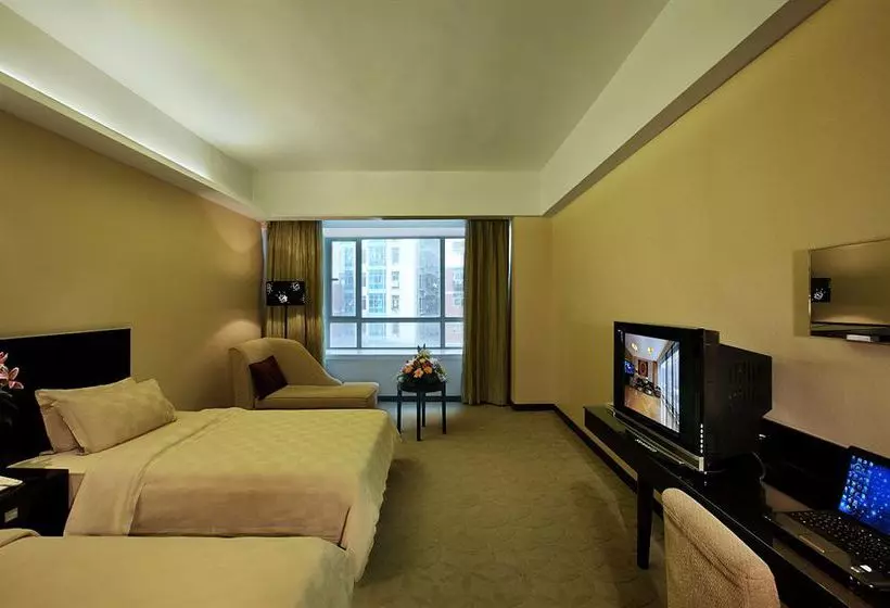 فندق Maple Leaf Convenience