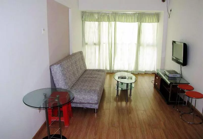 She & He Apartment(luohu Zunyu)