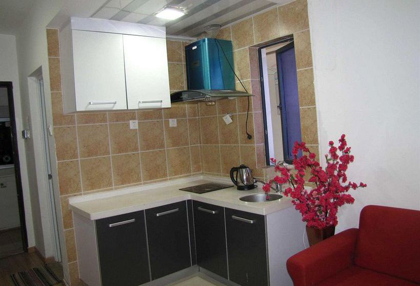 She & He Apartment(luohu Zunyu)