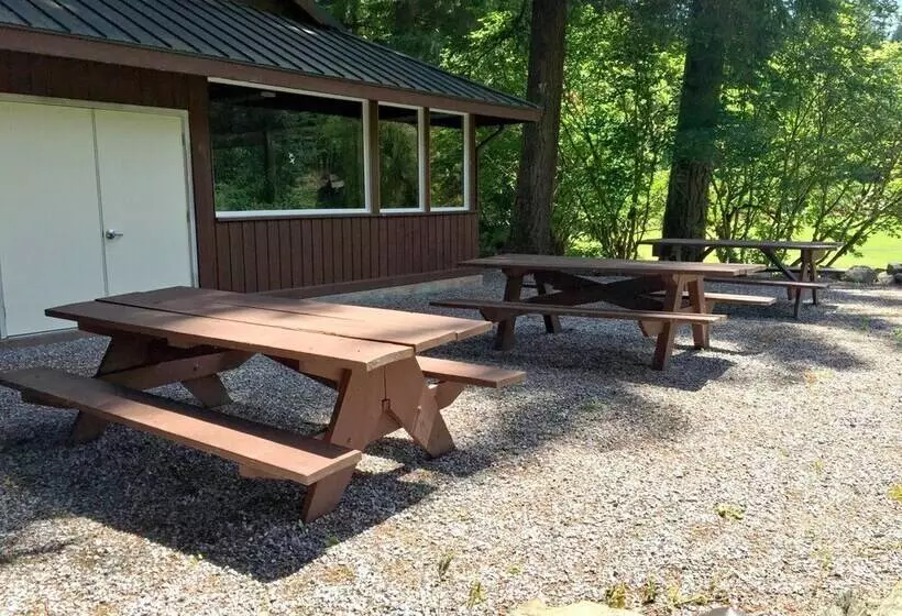 75sl   Wifi   Bbq   Pets Ok   Sleeps 6 Home