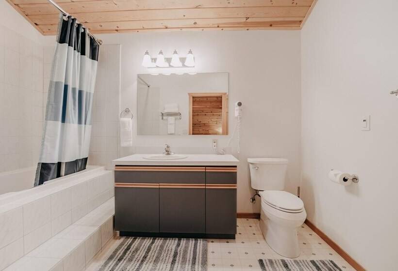 75sl   Wifi   Bbq   Pets Ok   Sleeps 6 Home