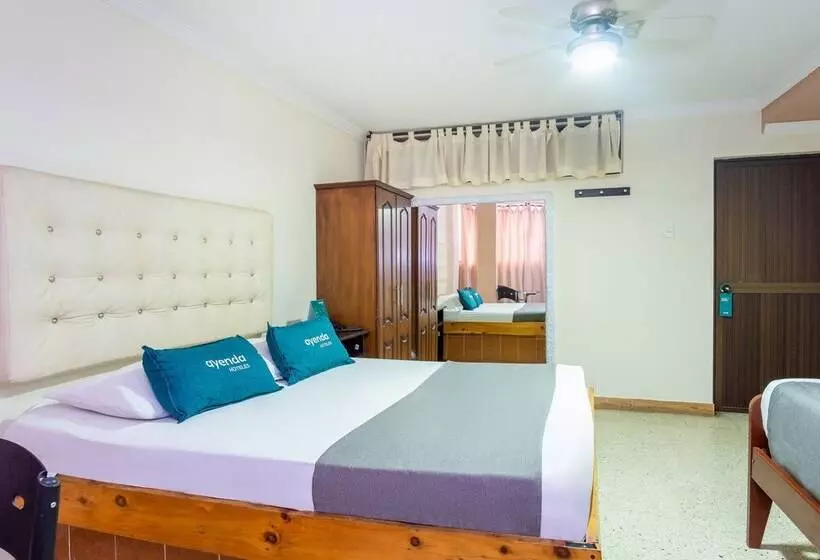 ホテル Ayenda Bugatier