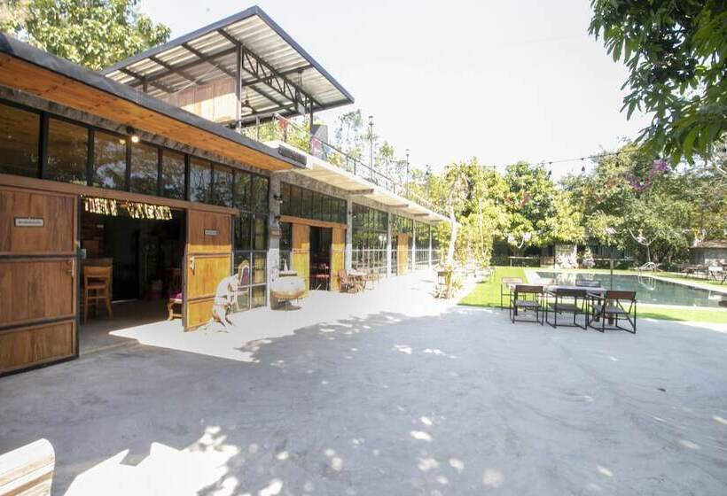 فندق Baan Rak Mai By Oyo  Rooms