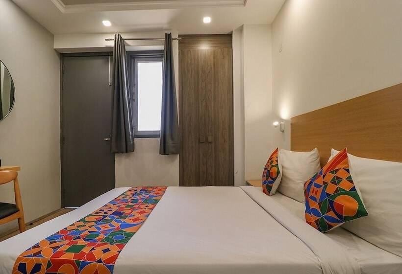 Fabhotel The Chaitanyas