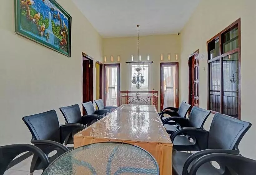 ホテル Harwin Homestay By Oyo Room