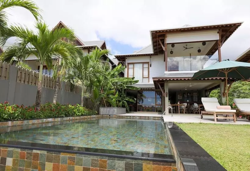 هتل Ja Enchanted Waterfront Seychelles