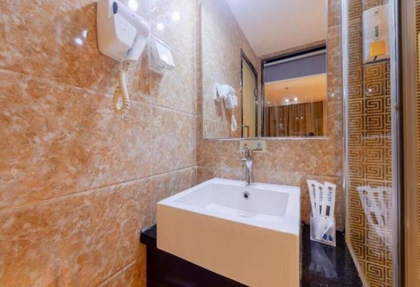 ホテル Jtour Inn Guangzhou Zhongluotan Metro Station