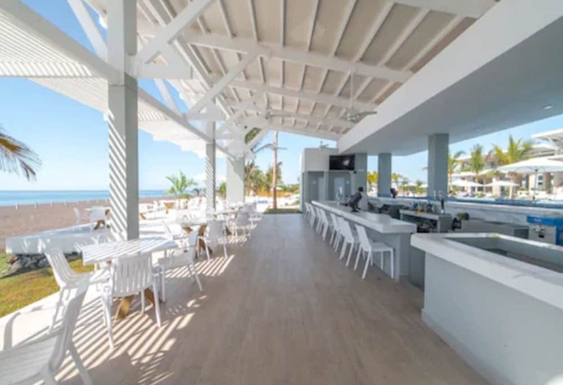 هتل Oceana Resort & Conventions