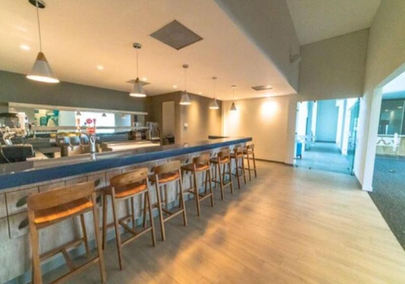 هتل Oceana Resort & Conventions