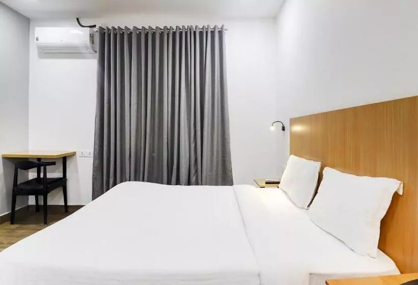 ホテル Townhouse Madhapur Near Shilparamam