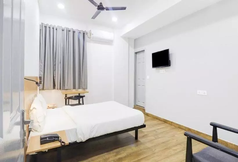 ホテル Townhouse Madhapur Near Shilparamam