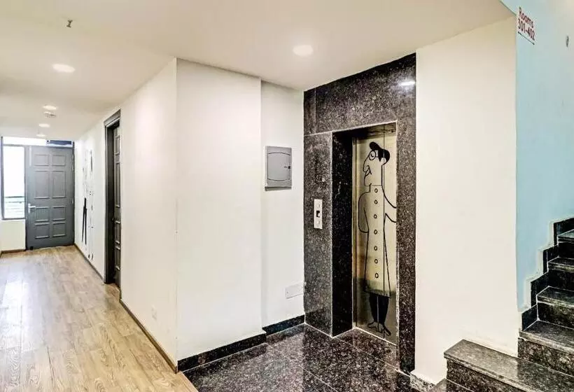 Hotelli Super Townhouse Sector 30 Near Botanic Garden Of Indian Republic