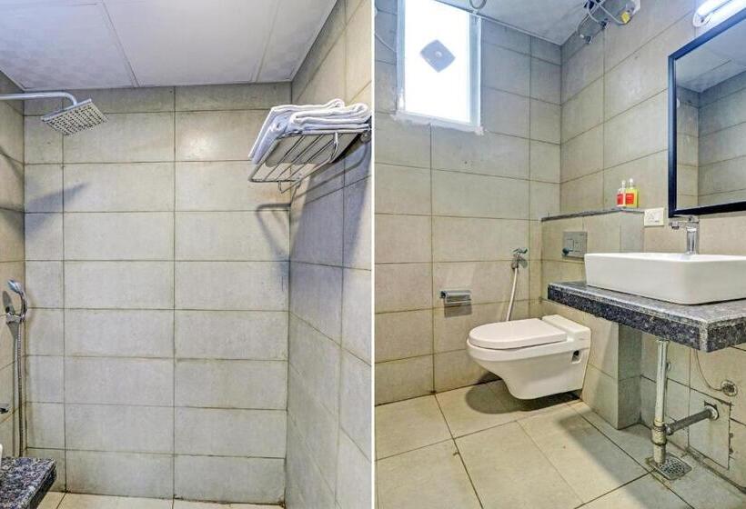 فندق Super Townhouse Sector 30 Near Botanic Garden Of Indian Republic