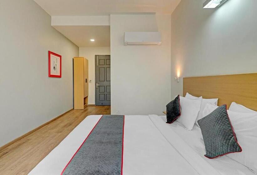 فندق Super Townhouse Sector 30 Near Botanic Garden Of Indian Republic