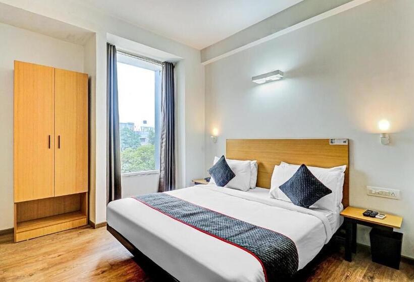 فندق Super Townhouse Sector 30 Near Botanic Garden Of Indian Republic