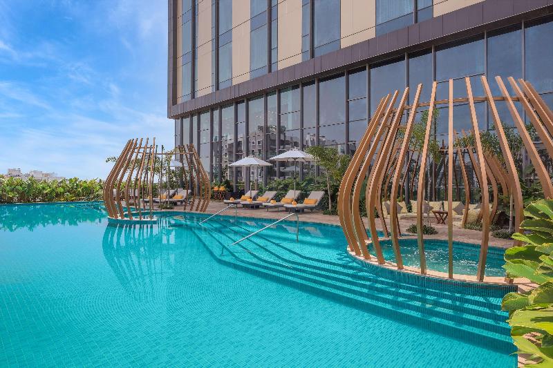 Hotel Radisson Blu  & Spa, Nashik