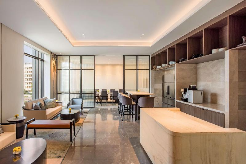 Hotel Radisson Blu  & Spa, Nashik