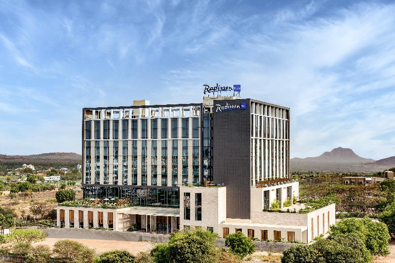 Hotel Radisson Blu  & Spa, Nashik