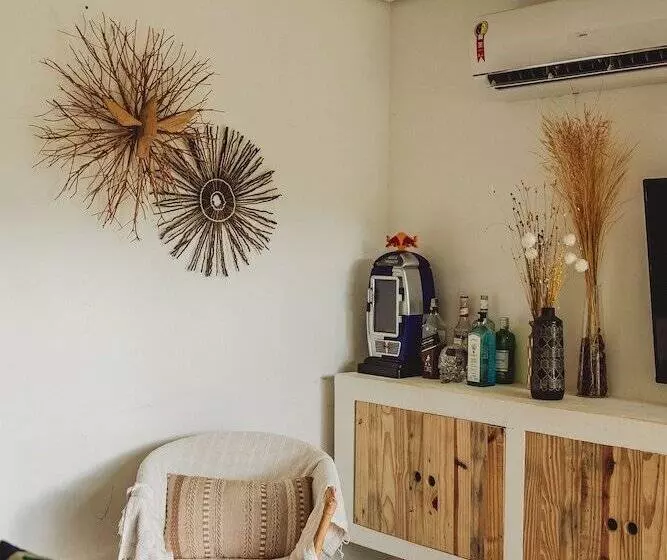 پانسیون Pousada Moana