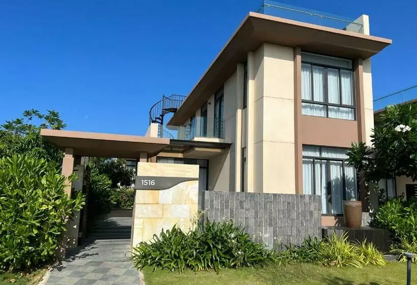 Cam Ranh Villa