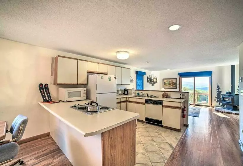 Cozy Campton Townhome With Sprawling Mtn Views