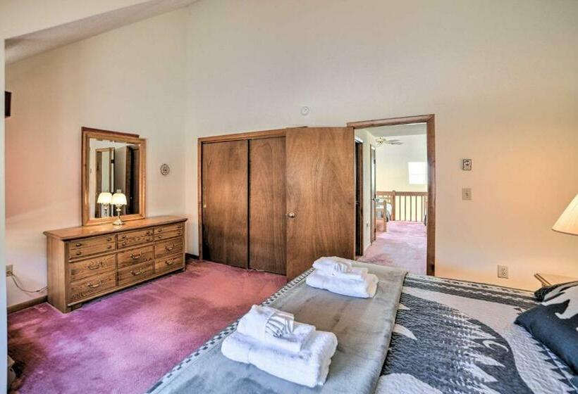 Cozy Campton Townhome With Sprawling Mtn Views