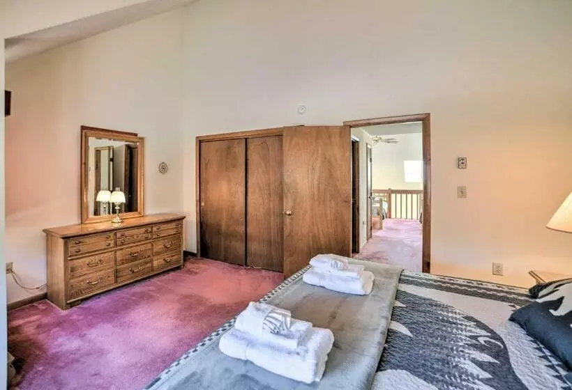 Cozy Campton Townhome With Sprawling Mtn Views