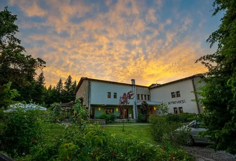 ホテル Anavasi Mountain Resort