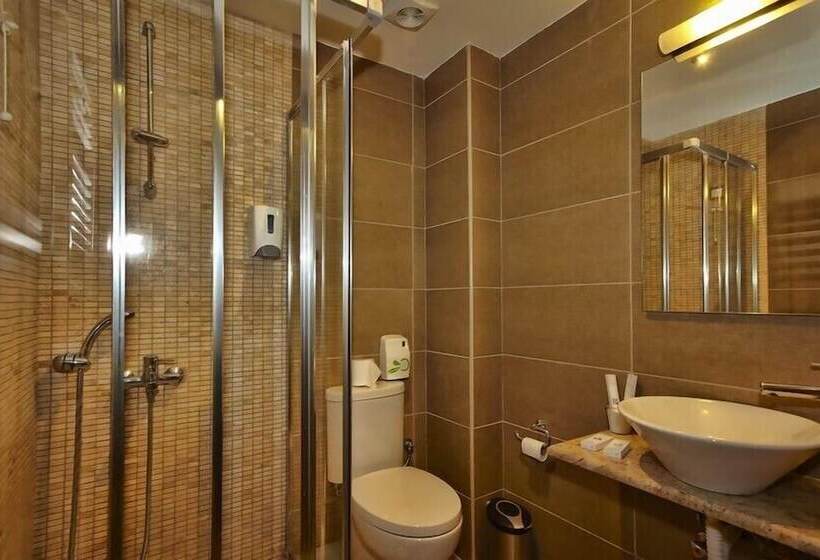 Отель Anavasi Mountain Resort