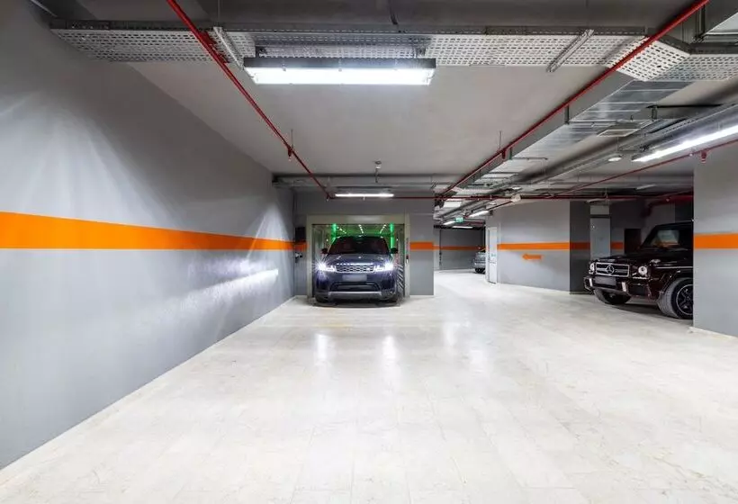 هتل Aprilis Deluxe