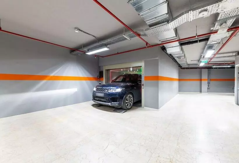 هتل Aprilis Deluxe