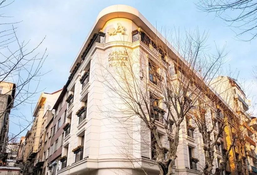 هتل Aprilis Deluxe