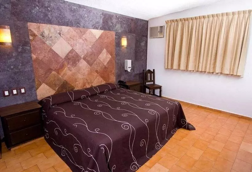 & Motel Hacienda Jiutepec