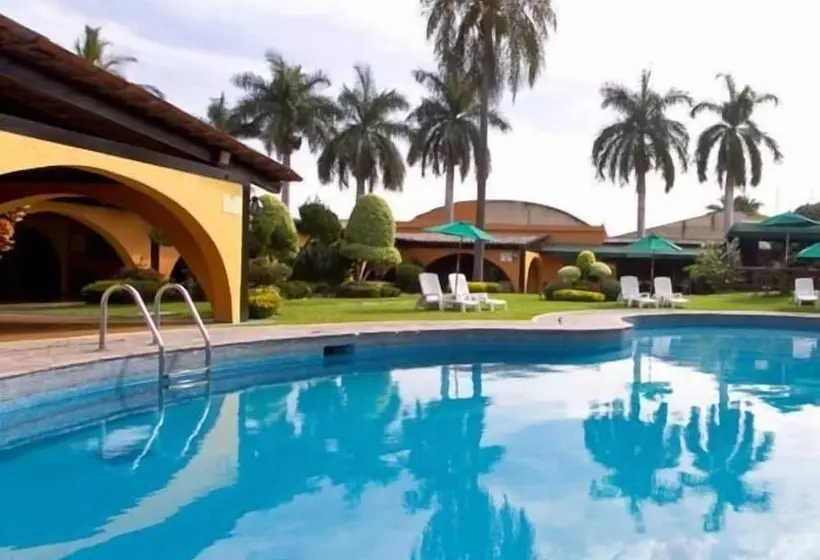 & Motel Hacienda Jiutepec