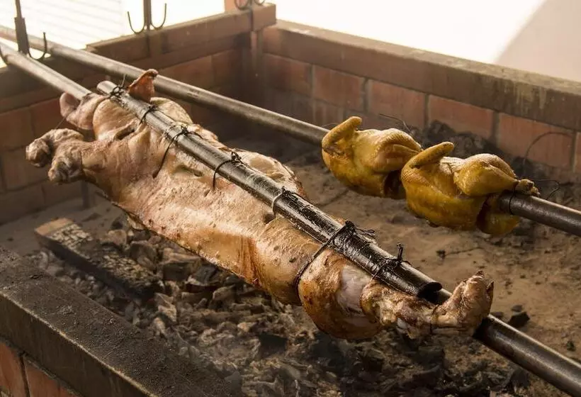 هتل Oaxaca Inn Reforma