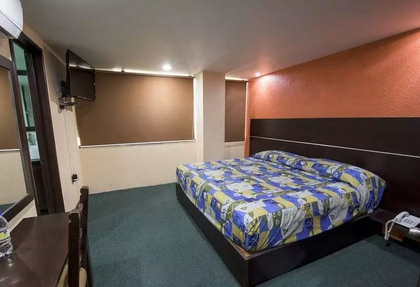 هتل Oaxaca Inn Reforma