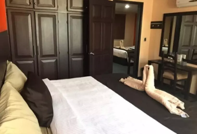 هتل Oaxaca Inn Reforma