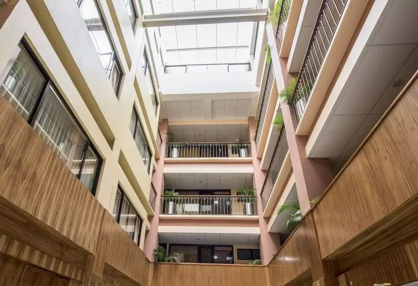 هتل Oaxaca Inn Reforma