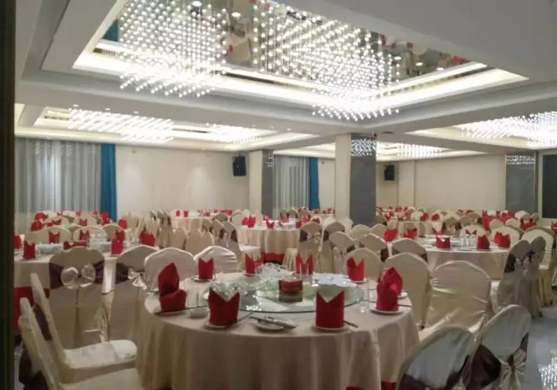 Microtel By Wyndham Heyuan