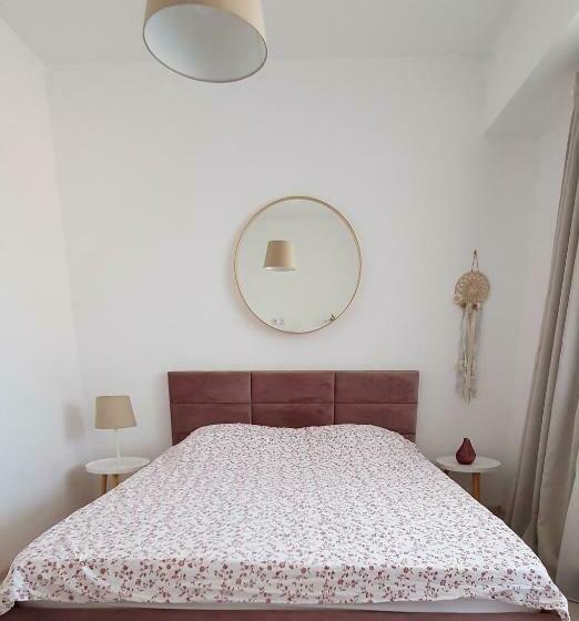 New Cozy Apartment 3 Min To Subway 24h/7 Self Check In