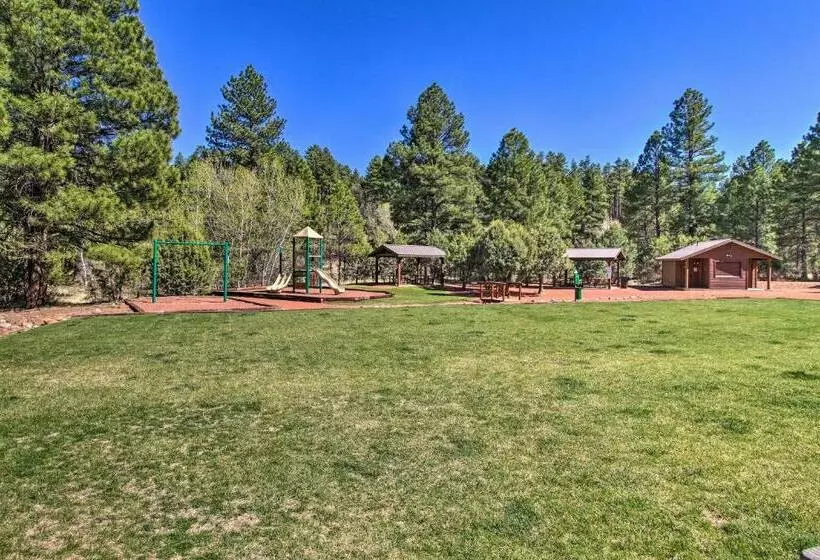 Show Low Condo Less Than 3 Mi To Fool Hollow Lake!