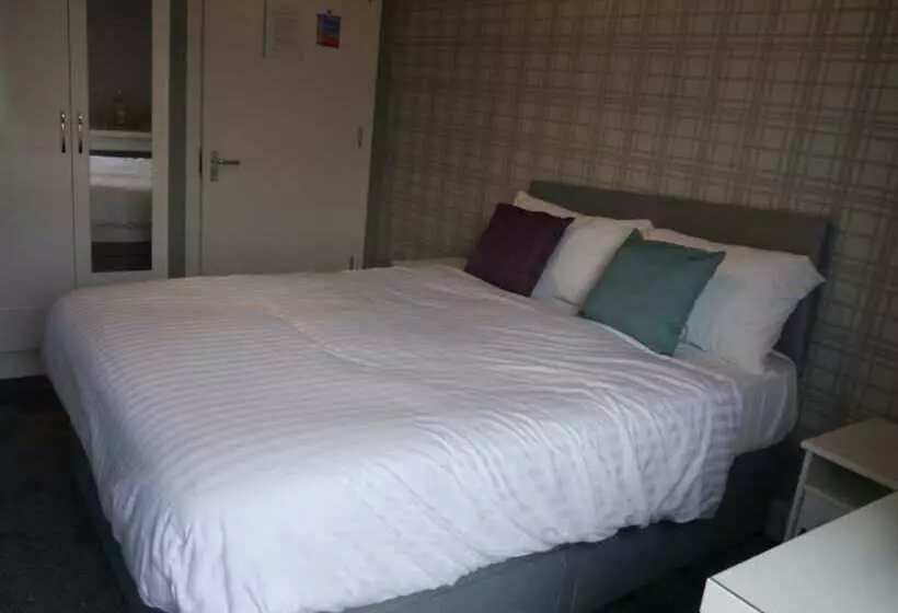 ユースホステル Caledonian Rooms
