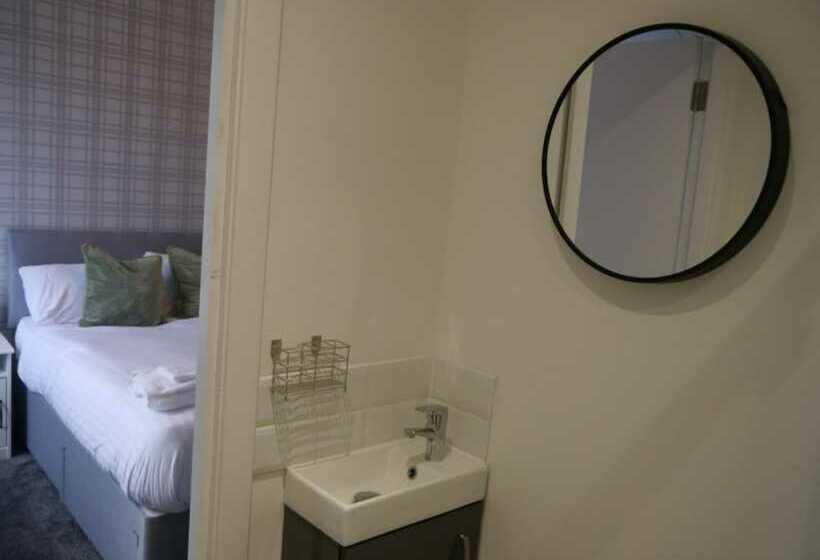 Schronisko Caledonian Rooms