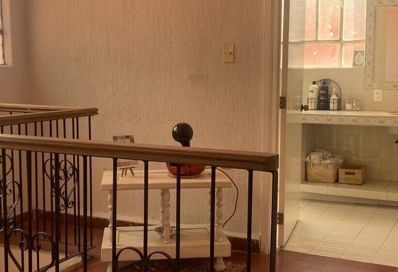 Отель Mi Casa En Coyoacan