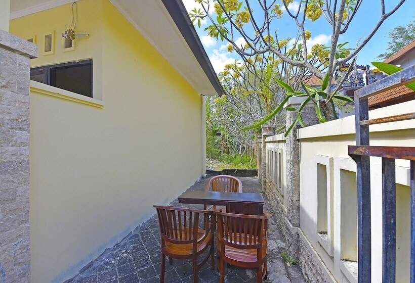 Отель Oyo 91485 Agung Parigata Residence